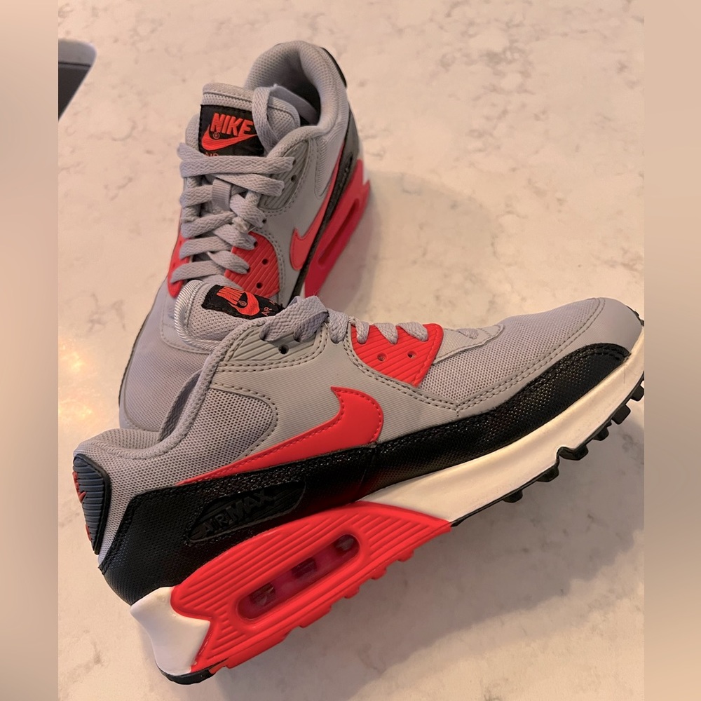 Nike Air Max 90